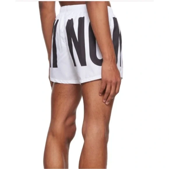 Moschino: Logo Print Swim Shorts Nwt Athletic